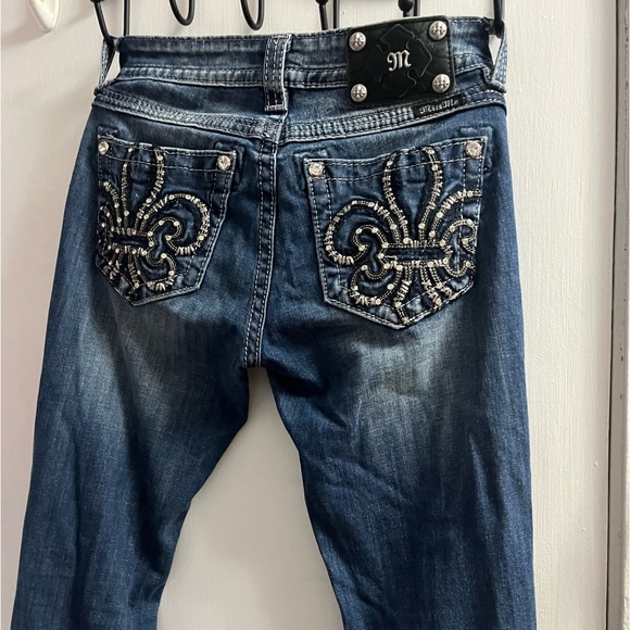 Miss Me lowrise bootcut jeans 27 - Picture 2 of 11